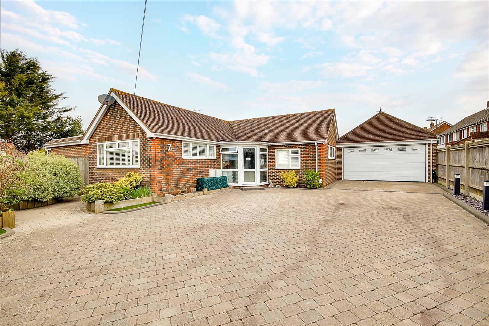 Bungalow - Detached | Edwin Close, Sompting, Lancing, West Sussex, BN15 9UU | Sold - Subject to Contract